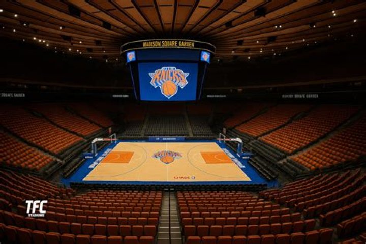 Where should I sit at MSG Knicks?