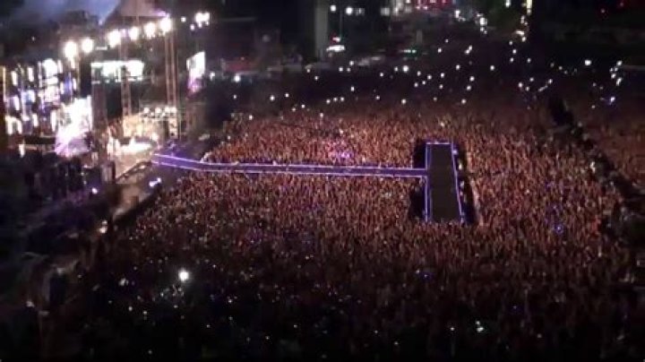 Which concert has the biggest crowd in the world?
