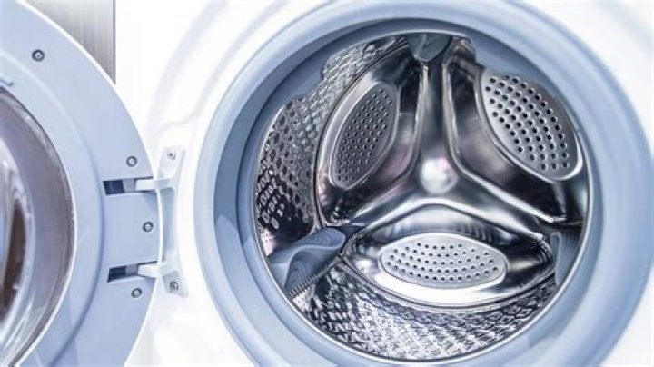 Which drum is better in washing machine?