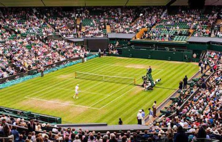 Which hotel is used in Wimbledon?