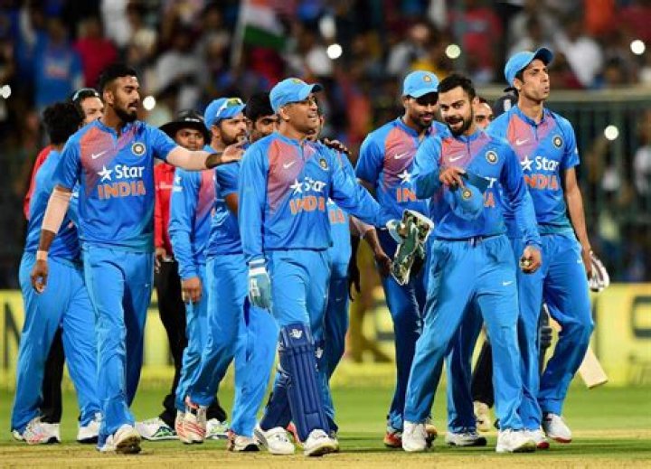 Which Indian cricketer is richest?