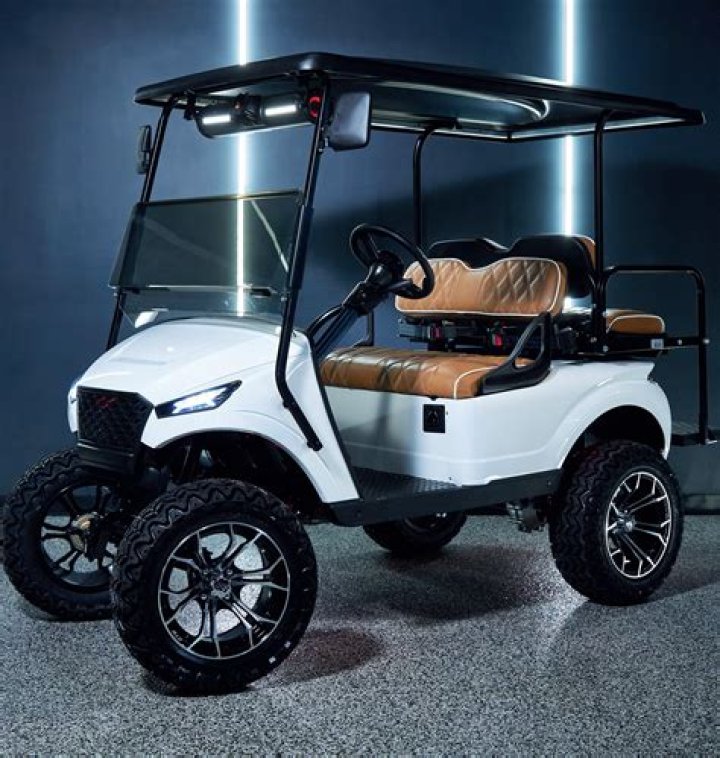 Which is better 36 volt or 48-volt golf cart?