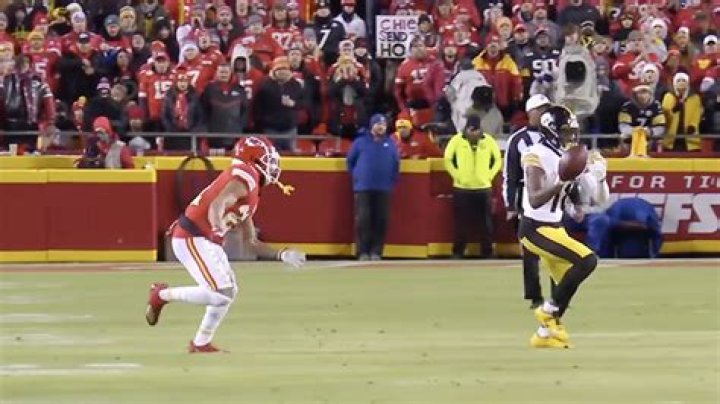 Who has the most dropped passes in NFL history?