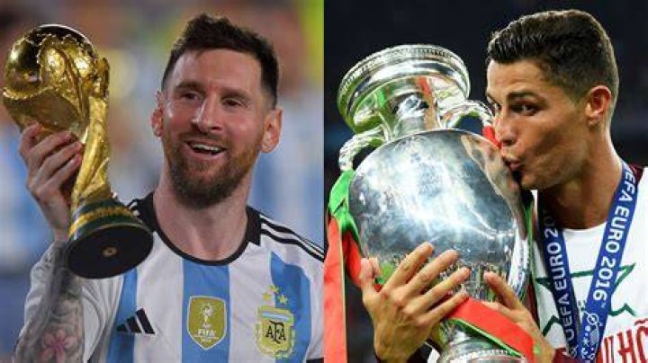 Who is more richer Messi or Ronaldo?