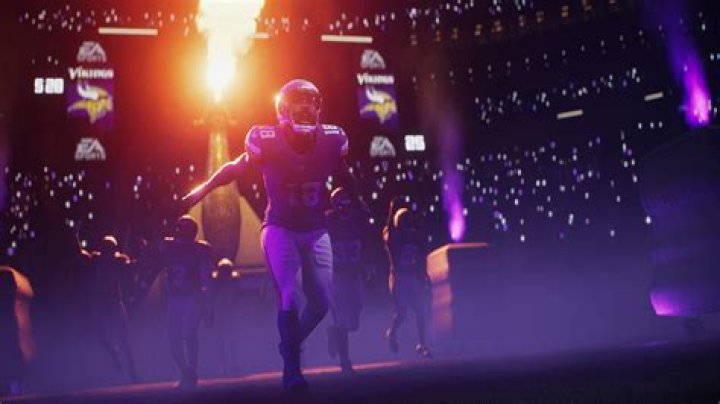 Who is the best QB in Mut 22?