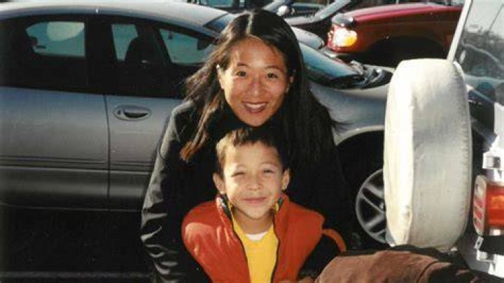 Who is Xander Schauffele mother?