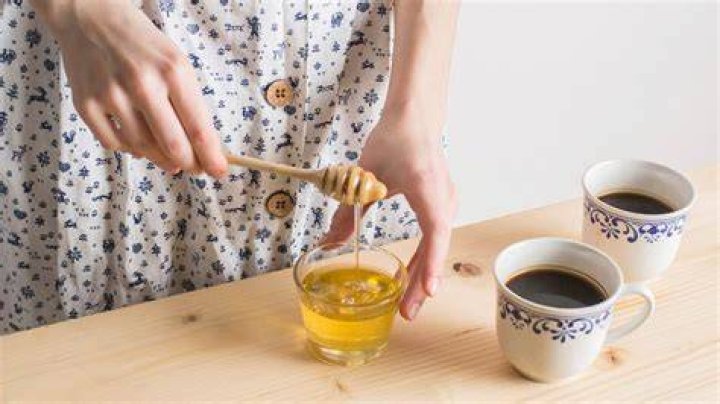 Who should not eat honey?