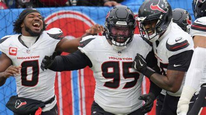 Who was the Texans first draft pick ever?