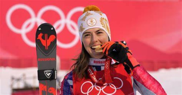 Who won gold in downhill?
