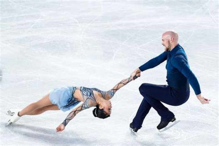 Who won silver pairs skating?