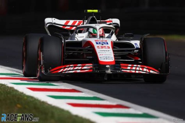 Why are the F1 2022 cars bouncing?