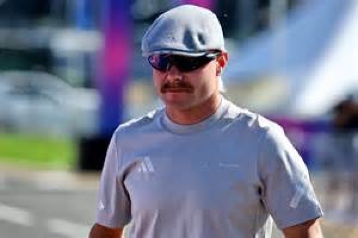 Why does bottas have 77?