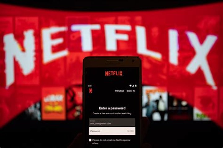 Why does my Netflix keep going back to home screen?